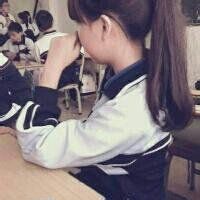 学生图片女生头像背影