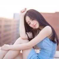 微信微笑头像女生