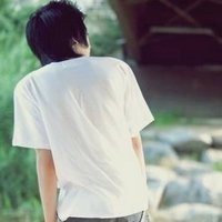 意境孤独头像男生背影