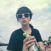 有笑脸的夏天头像图片