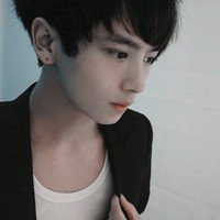 炫酷黑色头像男生