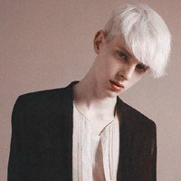 炫酷黑色头像男生