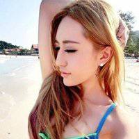 笑的灿烂的女生头像