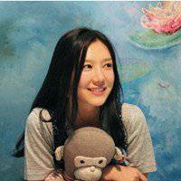 笑的灿烂的女生头像