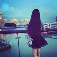 紫色头像女生真人唯美图片