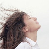 阳光意境头像女生