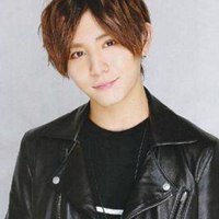 蚂蚱山田凉介头像