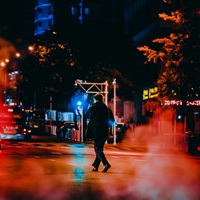 夜晚的街头霓虹灯唯美意境头像图片