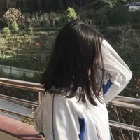 网图女生头像校服 穿学生校服的网图女生头像