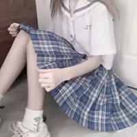 可爱女生穿jk头像 唯美穿着jk服装女生可爱头像