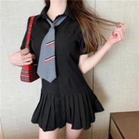 黑色jk制服头像霸气 好看的jk制服女生霸气黑色头像