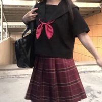 黑色jk制服头像霸气 好看的jk制服女生霸气黑色头像