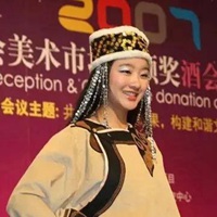 少数民族鄂伦春族美女高清头像